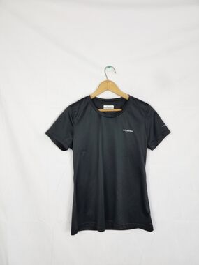 Women's Small Columbia Black Performance Crew Neck Tee